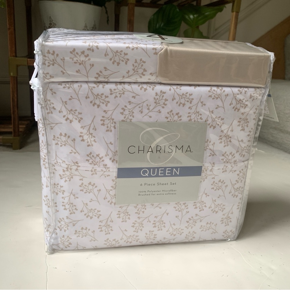 NWT Charisma 6pc Queen Sheet Set Fitted Flat Pillowcases